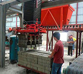 尾礦蒸養(yǎng)磚機